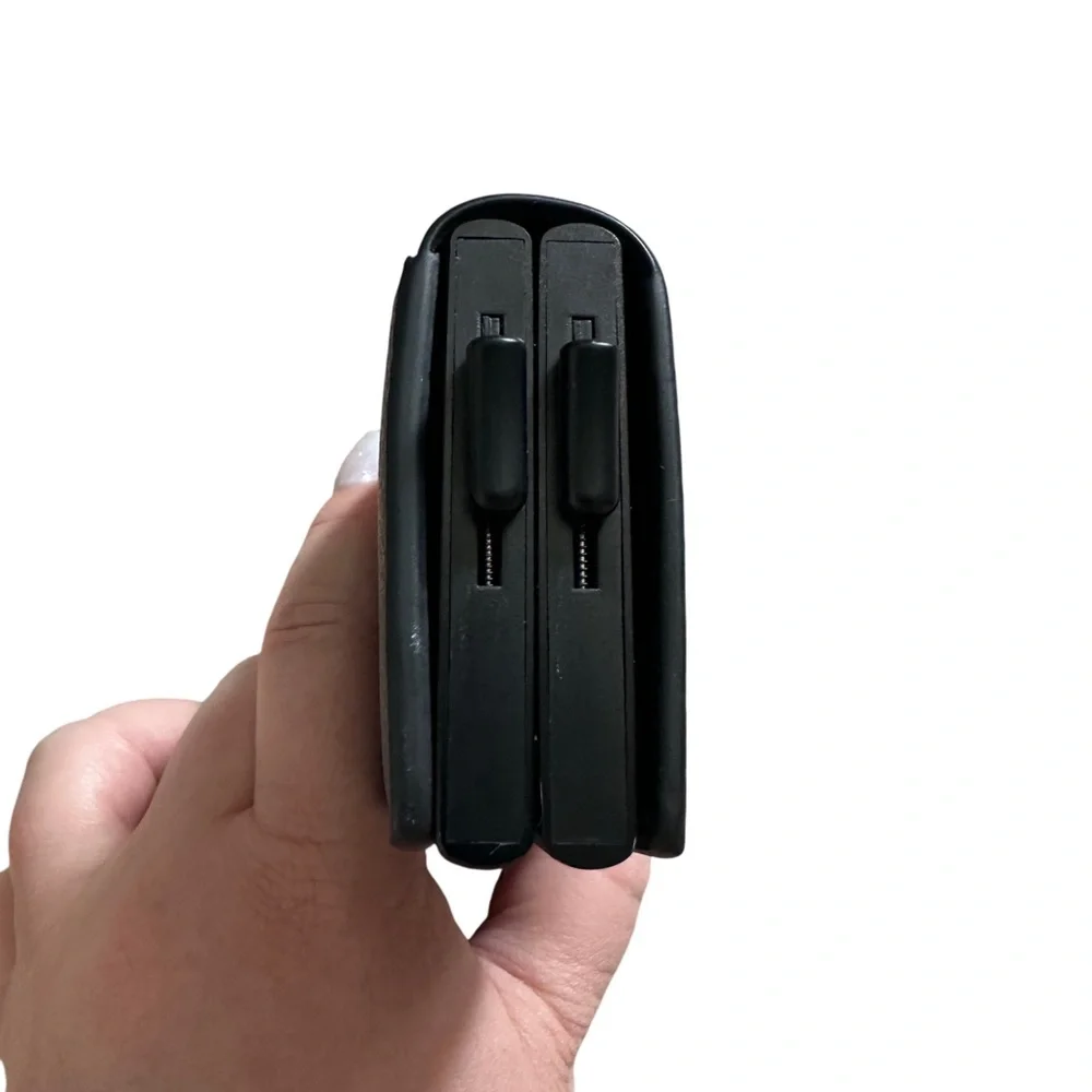 VULKIT WALLET | minimalist, RFID-blocking wallet